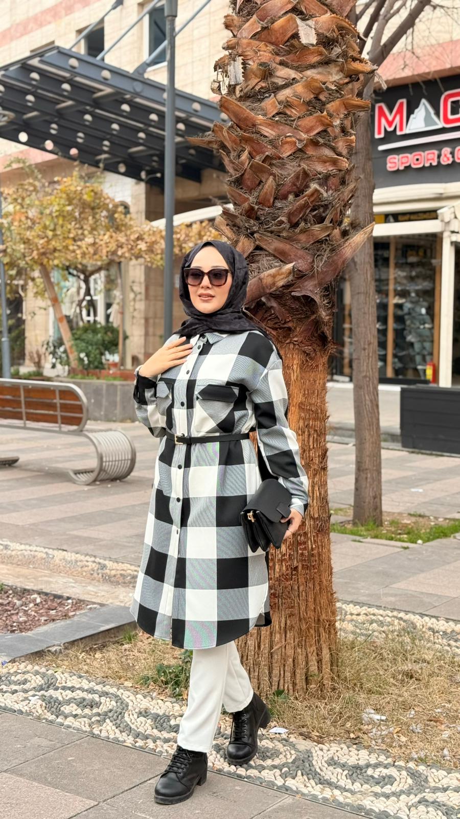 Siyah Beyaz Kareli Tunik
