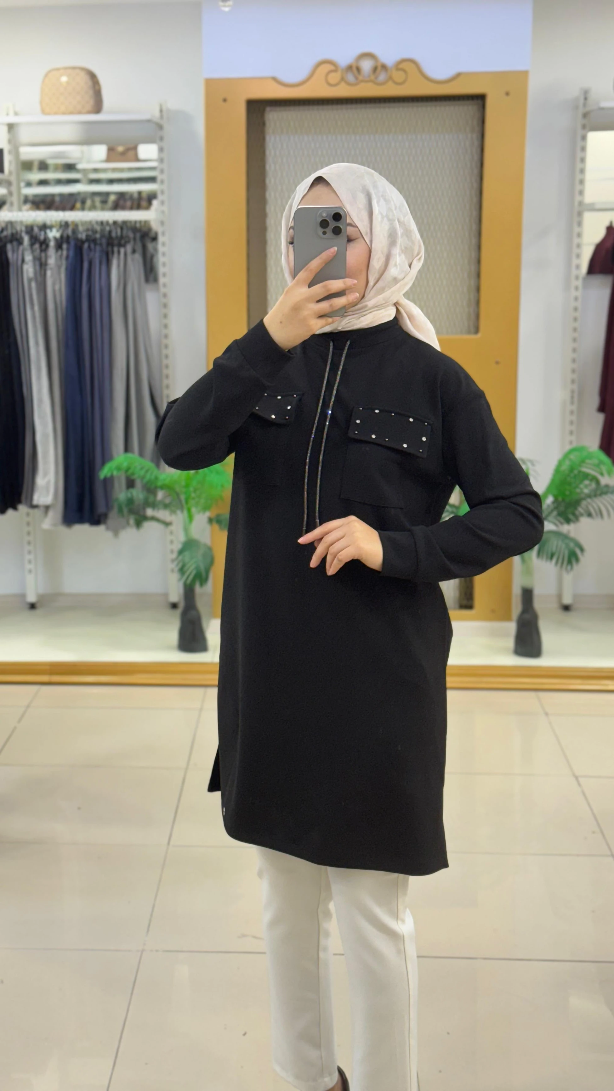 Armine Trend Taş Detaylı Fermuarlı Uzun Tunik
