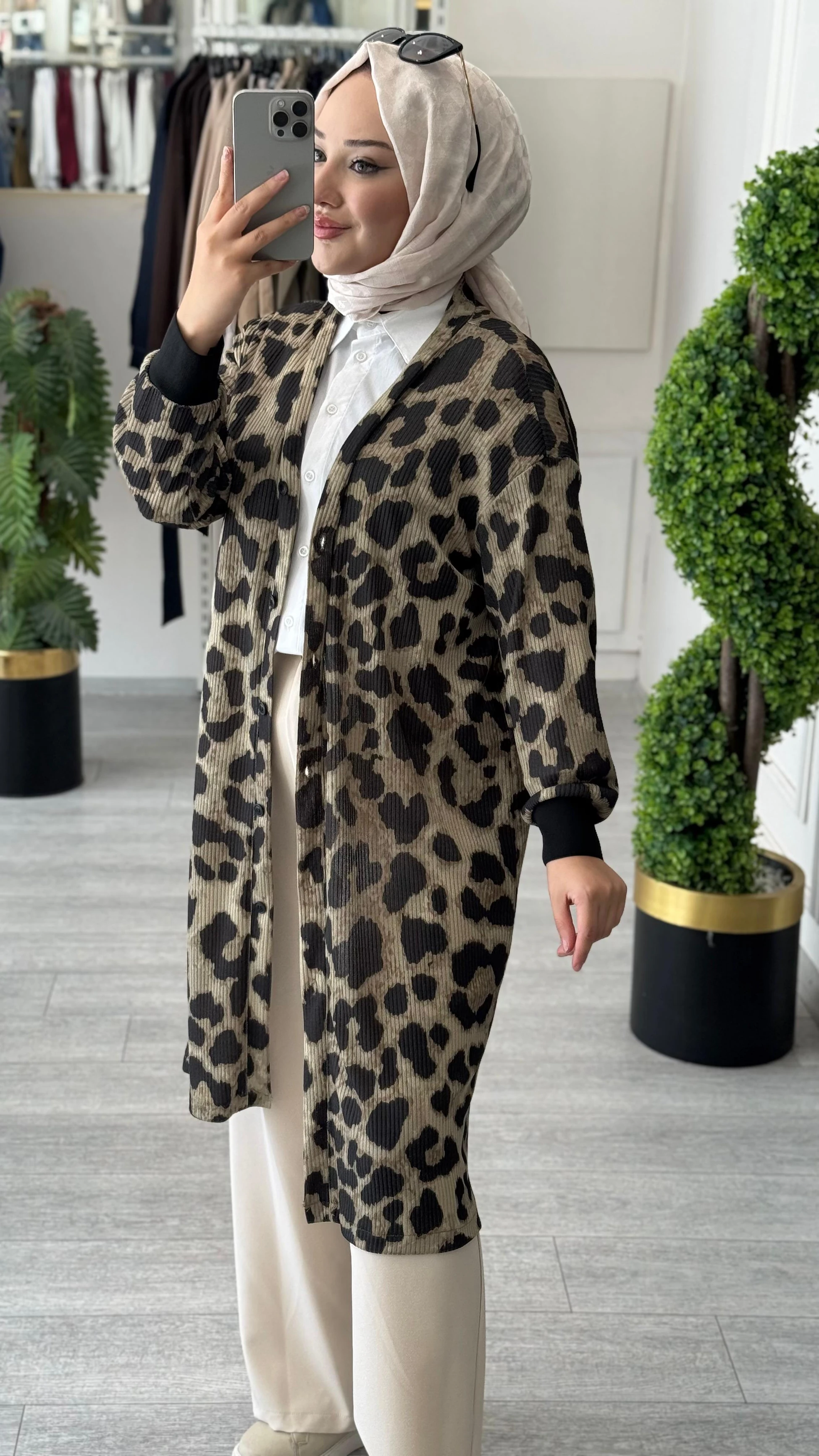 Armine Trend Leopar Desenli Fitilli Uzun Yelek